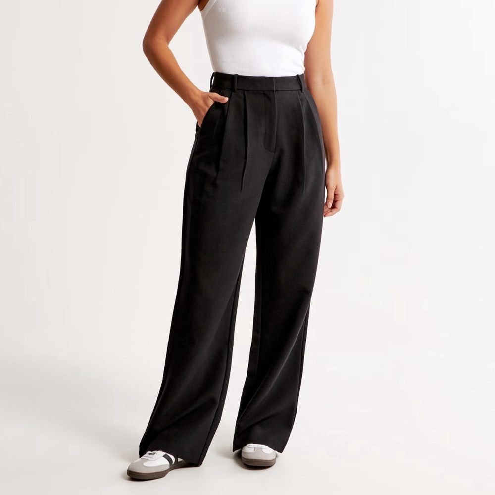 Abercrombie Sloane Tailored Pant